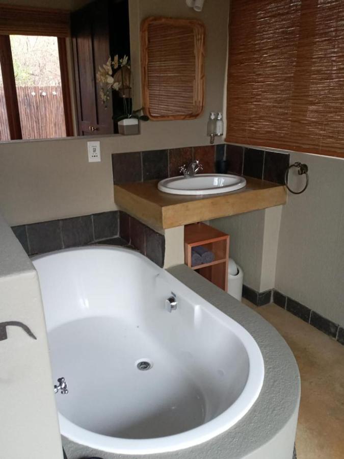 11 Raptors Lodge Hoedspruit Exterior photo